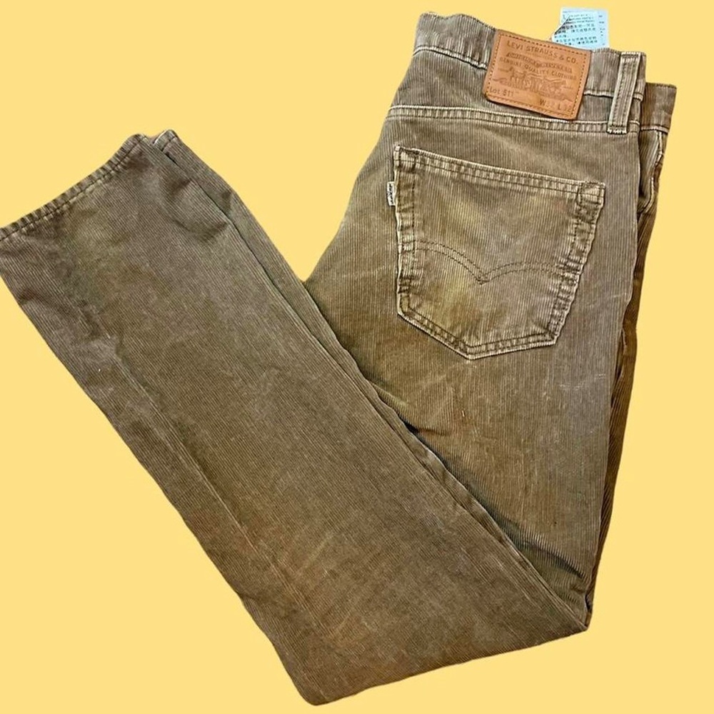 Dark Forest Green 90s vintage Levi’s classic straight leg Corduroy